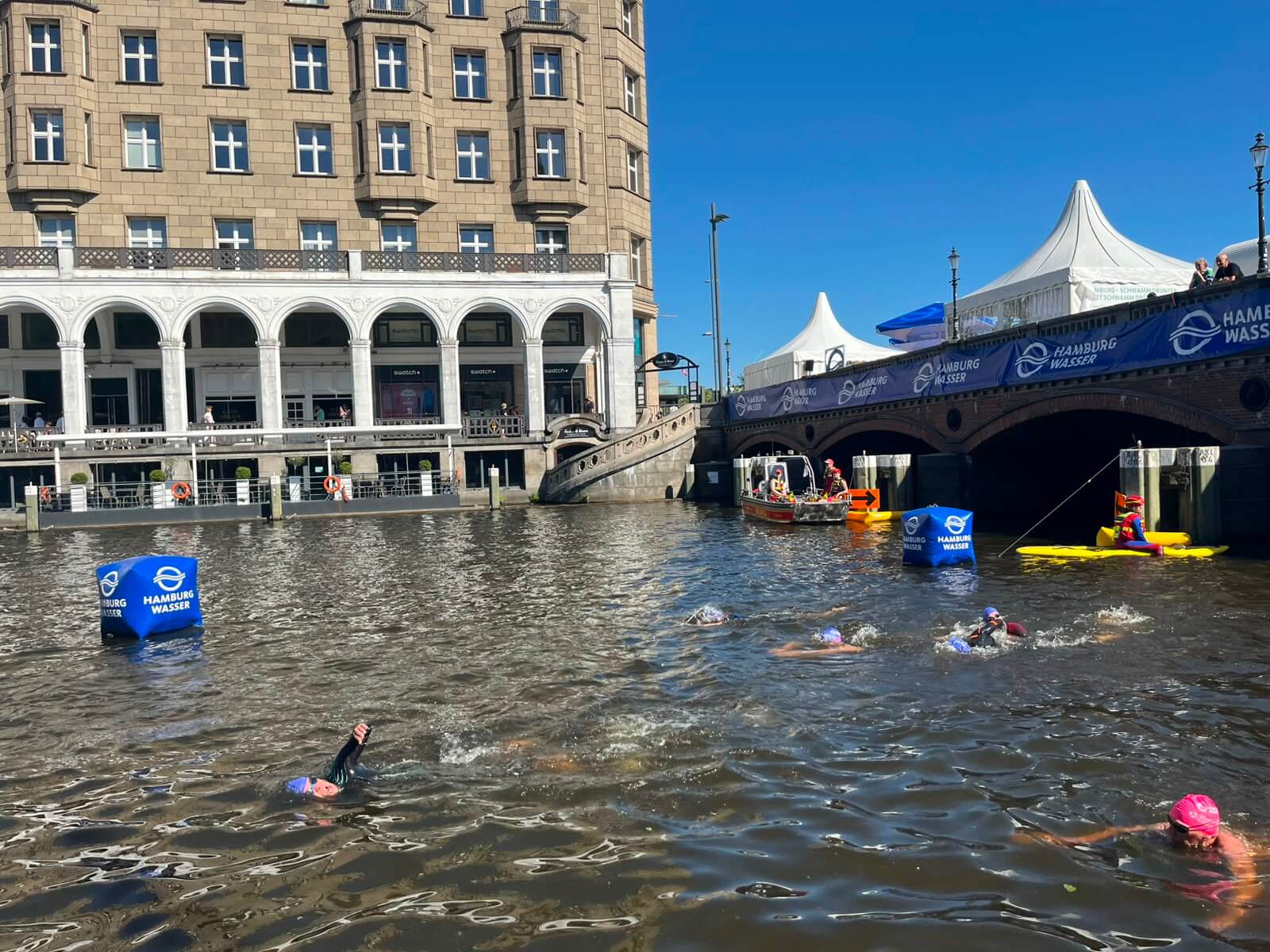 Martin Gygax am Ironman Hamburg 2026 beim schwimmen