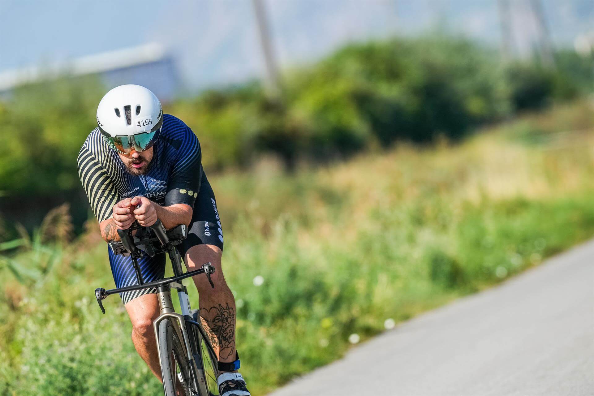 Gregor Frei TriMeca auf dem Rad am Triathlon Festival Valais 2026